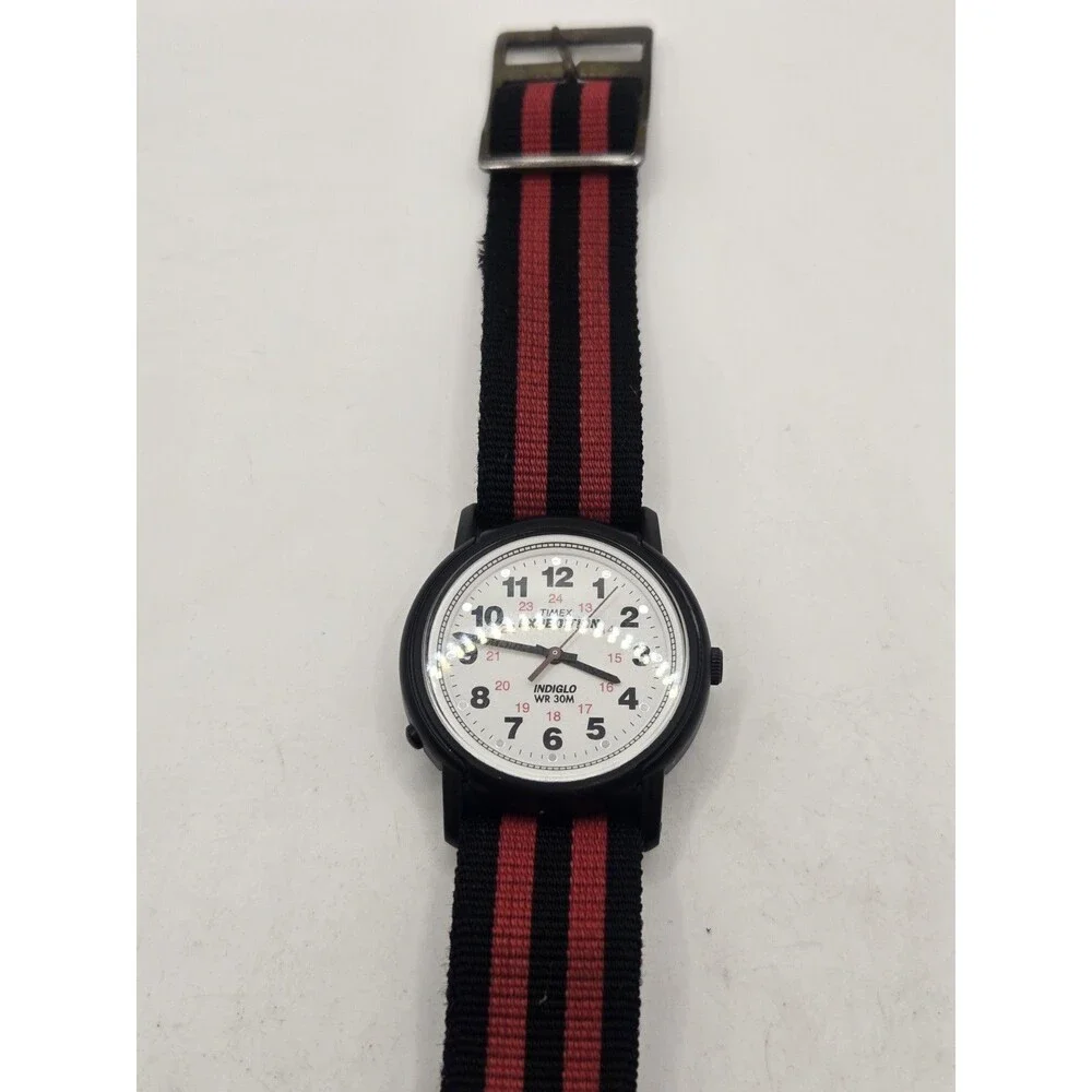 Timex Expedition Camper Indiglo 33mm Watch White Dial. Red-Black NATO strap.